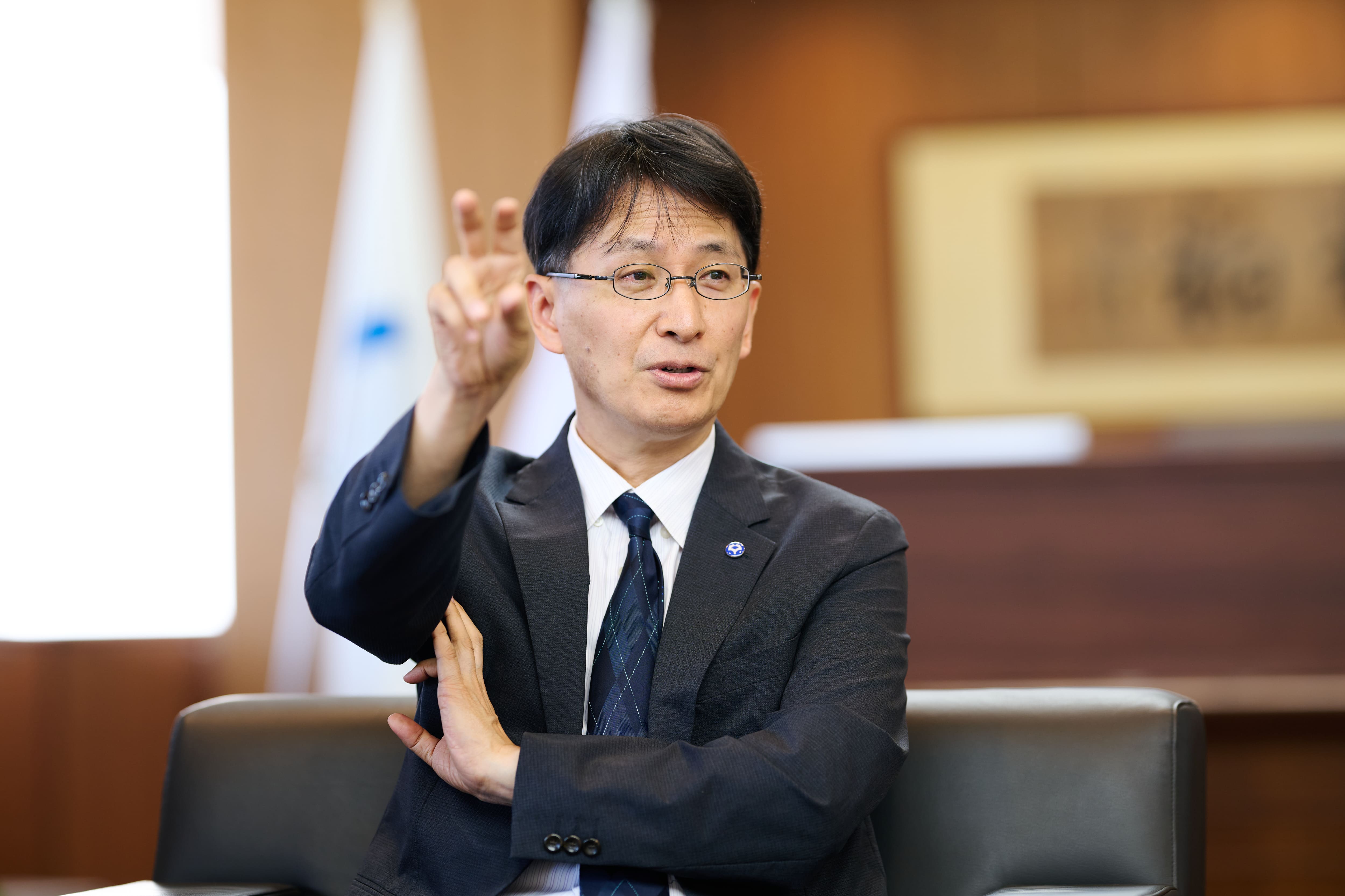 総長インタビューの様子